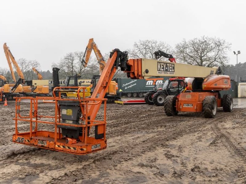 Teleskoparbeitsbühne des Typs JLG 1350 SJP, Gebrauchtmaschine in Moerbeke (Bild 1)