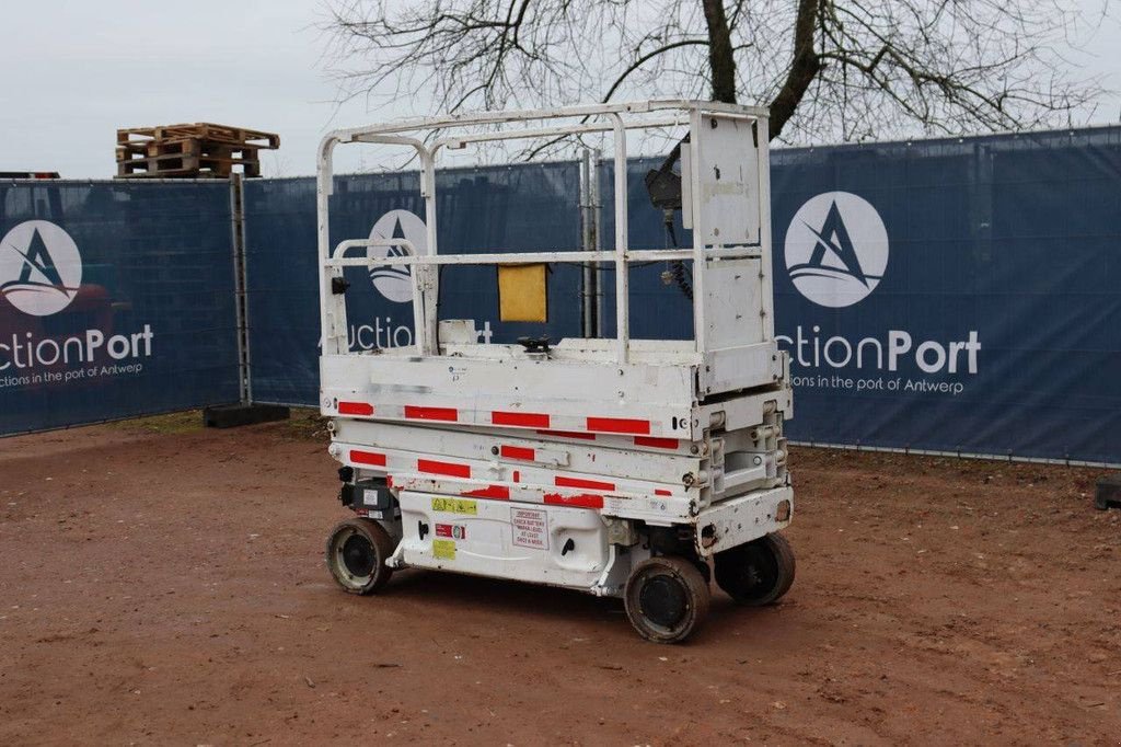 Teleskoparbeitsbühne Türe ait JLG 1930ES, Gebrauchtmaschine içinde Antwerpen (resim 4)