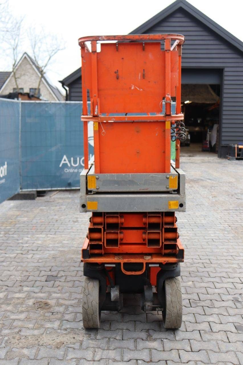 Teleskoparbeitsbühne del tipo JLG 2030 ES, Gebrauchtmaschine en Antwerpen (Imagen 9)