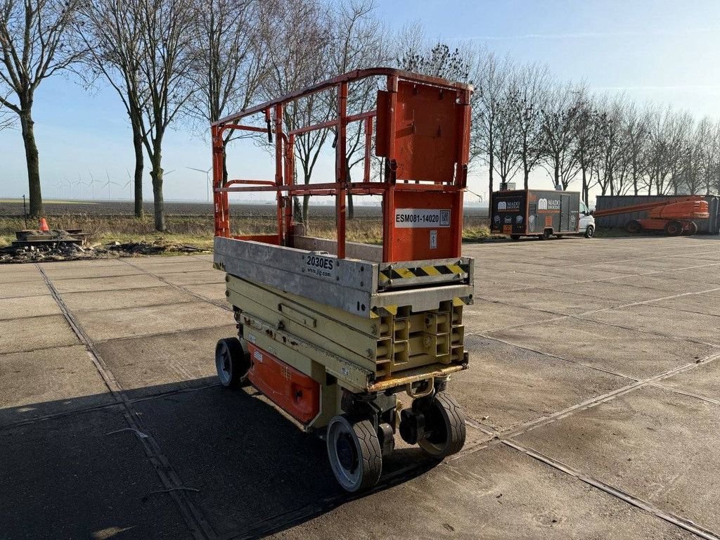 Teleskoparbeitsbühne типа JLG 2030ES, Gebrauchtmaschine в Antwerpen (Фотография 4)