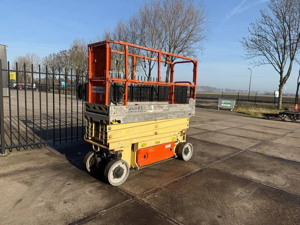 Teleskoparbeitsbühne типа JLG 2030ES, Gebrauchtmaschine в Antwerpen (Фотография 2)