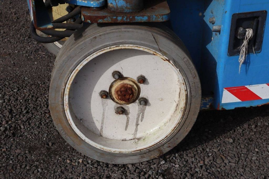 Teleskoparbeitsbühne типа JLG 2033 - E, Gebrauchtmaschine в Antwerpen (Фотография 11)