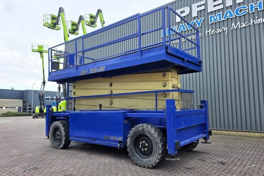 Teleskoparbeitsbühne tip JLG 210-25 Diesel, 4x4 Drive, 23m Working Height, 1000, Gebrauchtmaschine in Groenlo (Poză 10)