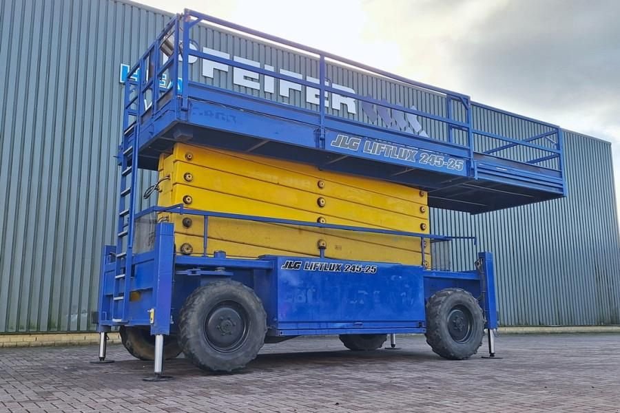 Teleskoparbeitsbühne типа JLG 245-25 Diesel, 4x4 Drive, 26m Working Height, 750k, Gebrauchtmaschine в Groenlo (Фотография 11)