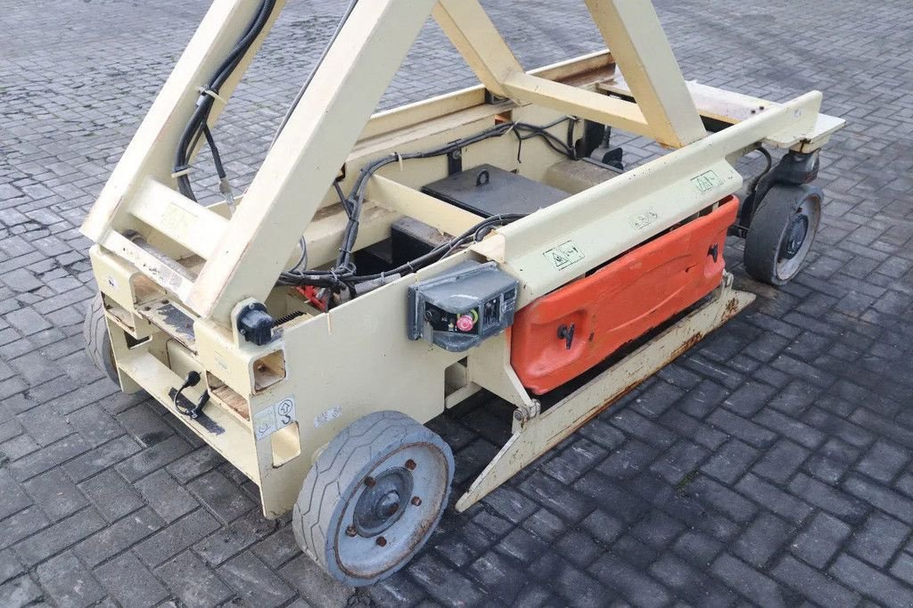 Teleskoparbeitsbühne типа JLG 2646 ES 10 METER 450 KG, Gebrauchtmaschine в Marknesse (Фотография 11)