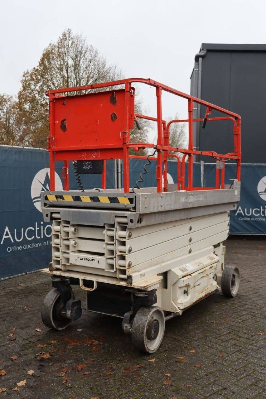 Teleskoparbeitsbühne des Typs JLG 2646 ES, Gebrauchtmaschine in Antwerpen (Bild 10)