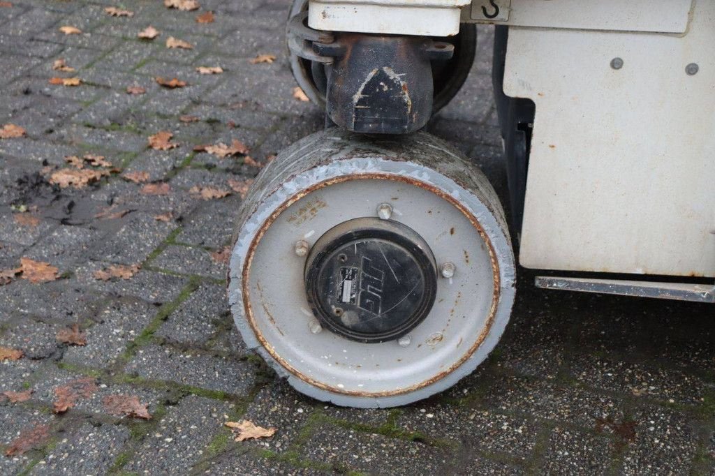 Teleskoparbeitsbühne des Typs JLG 2646 ES, Gebrauchtmaschine in Antwerpen (Bild 11)