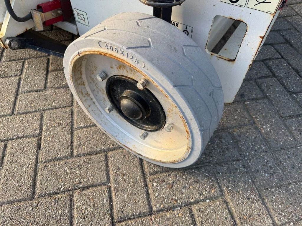 Teleskoparbeitsbühne vrste JLG 2646ES Hoogwerker Schaarhoogwerker, Gebrauchtmaschine v Hedel (Slika 5)