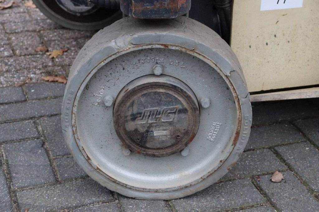 Teleskoparbeitsbühne Türe ait JLG 3246ES, Gebrauchtmaschine içinde Antwerpen (resim 11)