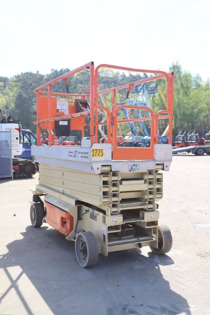 Teleskoparbeitsbühne от тип JLG 3246ES, Gebrauchtmaschine в Antwerpen (Снимка 8)