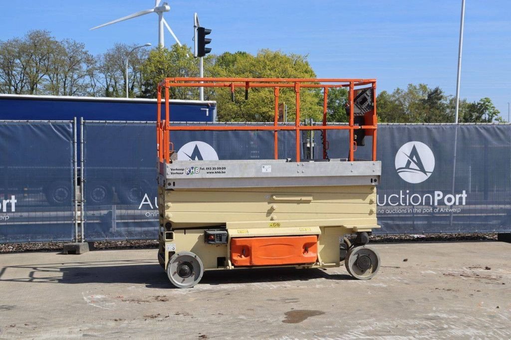 Teleskoparbeitsbühne от тип JLG 3246ES, Gebrauchtmaschine в Antwerpen (Снимка 1)