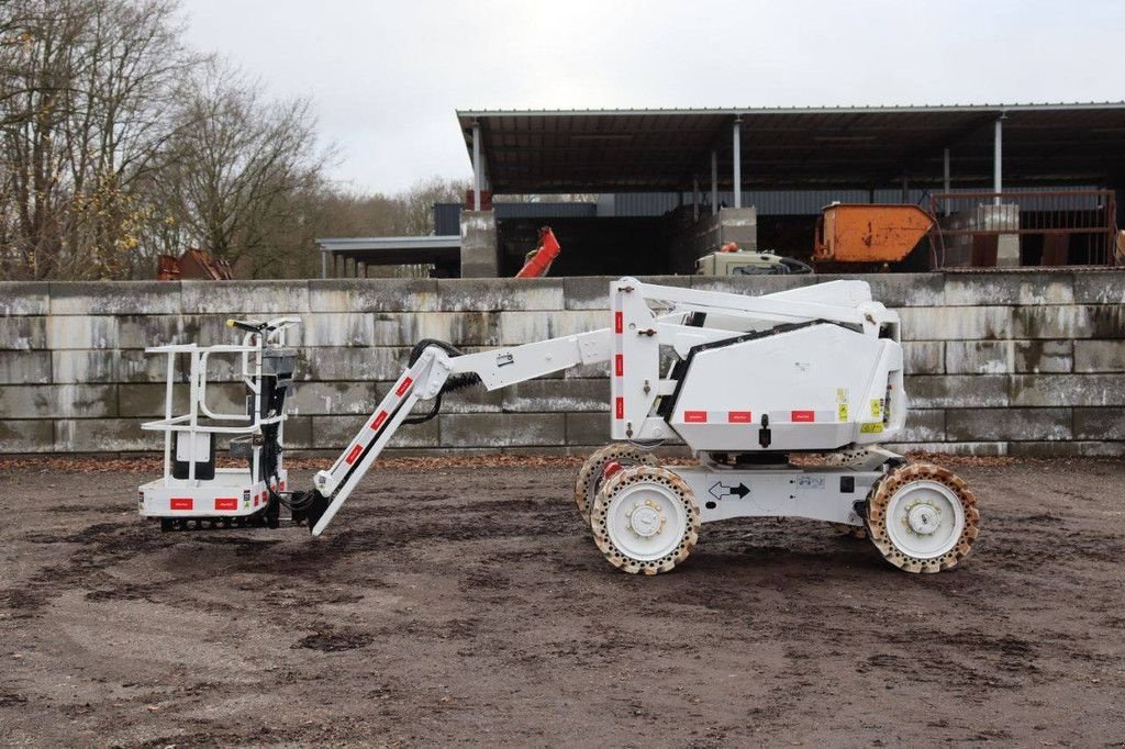Teleskoparbeitsbühne типа JLG 340AJ, Gebrauchtmaschine в Antwerpen (Фотография 2)