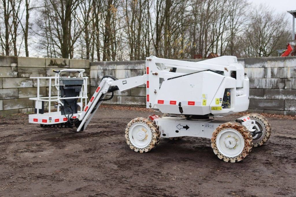 Teleskoparbeitsbühne типа JLG 340AJ, Gebrauchtmaschine в Antwerpen (Фотография 4)