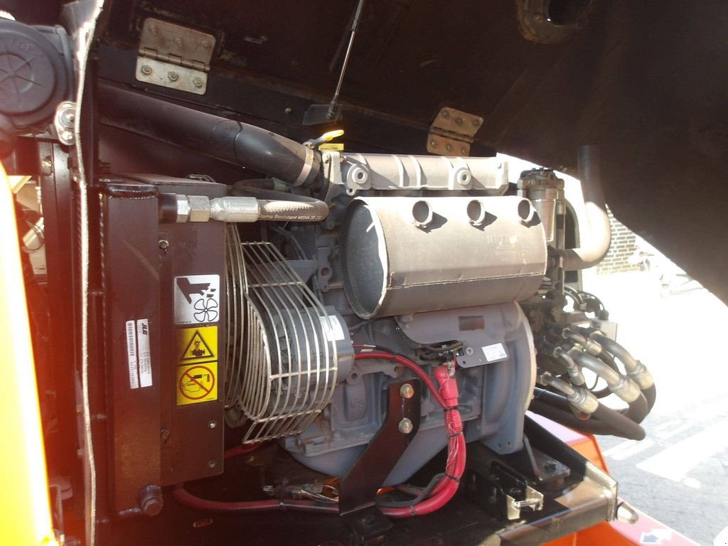 Teleskoparbeitsbühne типа JLG 450AJ, Gebrauchtmaschine в Antwerpen (Фотография 10)