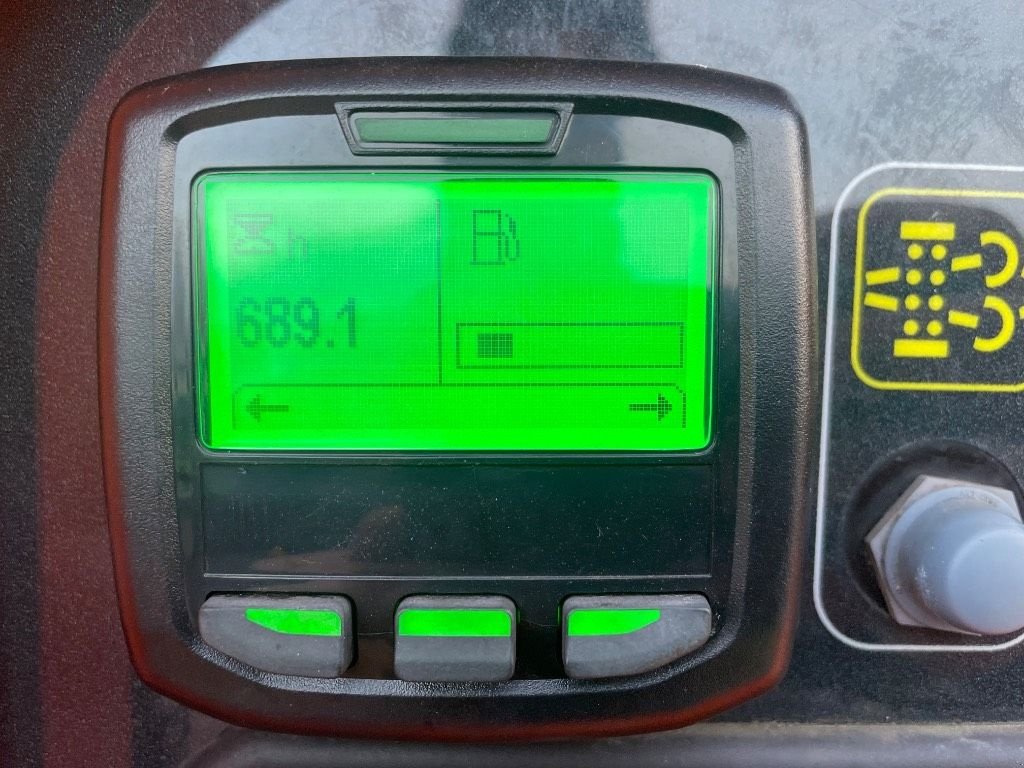 Teleskoparbeitsbühne des Typs JLG 460 SJ HC3, Gebrauchtmaschine in WIJCHEN (Bild 10)