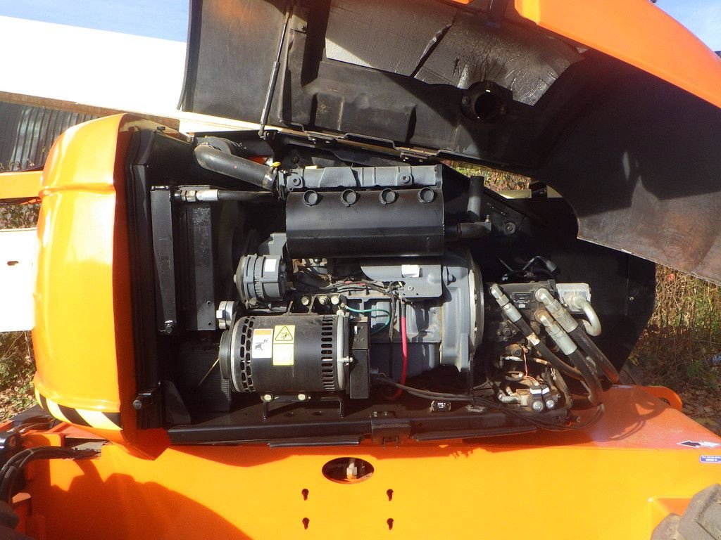 Teleskoparbeitsbühne des Typs JLG 600AJ, Gebrauchtmaschine in Antwerpen (Bild 9)