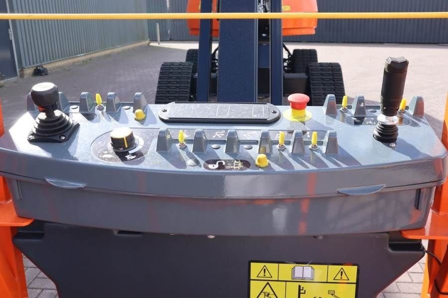 Teleskoparbeitsbühne типа JLG 660SJ Quad Tracks Also Available For Rent, New, Di, Gebrauchtmaschine в Groenlo (Фотография 3)