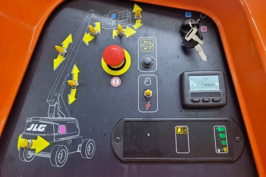 Teleskoparbeitsbühne от тип JLG 660SJ Quad Tracks Also Available For Rent, New, Di, Gebrauchtmaschine в Groenlo (Снимка 4)