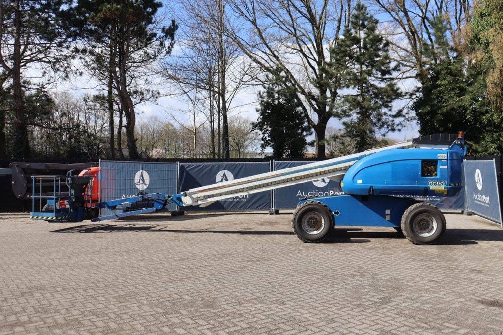 Teleskoparbeitsbühne des Typs JLG 660SJ, Gebrauchtmaschine in Antwerpen (Bild 2)
