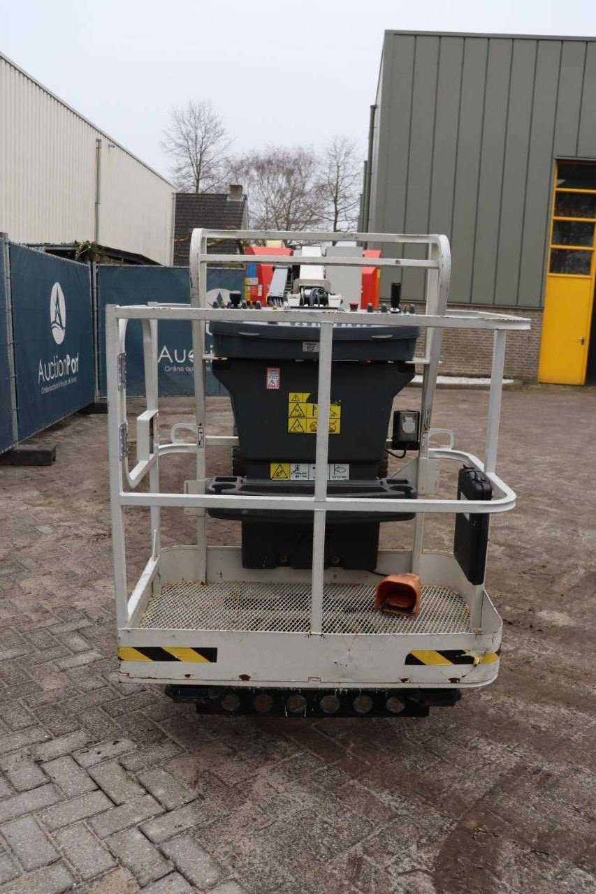 Teleskoparbeitsbühne van het type JLG E300AJP, Gebrauchtmaschine in Antwerpen (Foto 9)