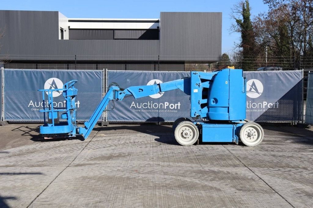Teleskoparbeitsbühne типа JLG E300AJP, Gebrauchtmaschine в Antwerpen (Фотография 2)