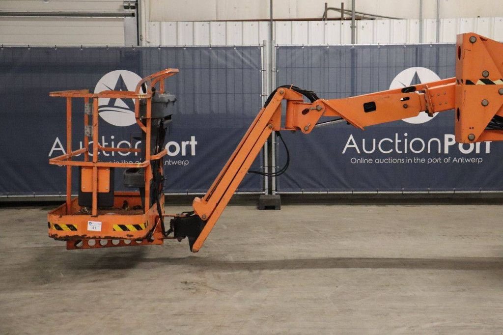 Teleskoparbeitsbühne типа JLG E400AJPN, Gebrauchtmaschine в Antwerpen (Фотография 11)