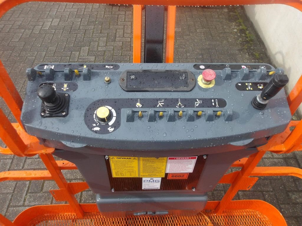 Teleskoparbeitsbühne typu JLG E400AJPN, Gebrauchtmaschine v Antwerpen (Obrázek 5)