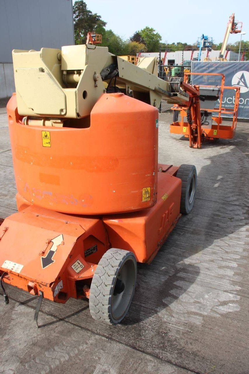 Teleskoparbeitsbühne типа JLG E400AJPN, Gebrauchtmaschine в Antwerpen (Фотография 5)