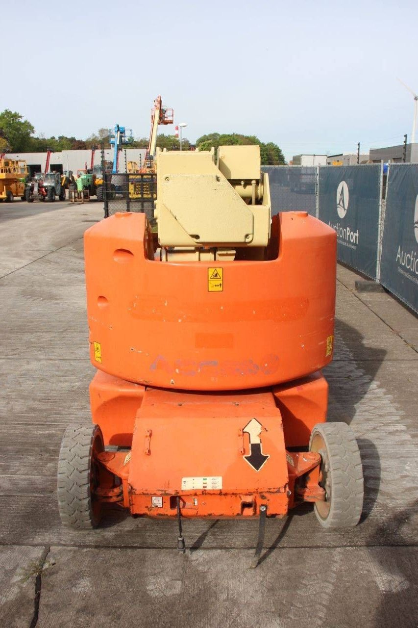 Teleskoparbeitsbühne типа JLG E400AJPN, Gebrauchtmaschine в Antwerpen (Фотография 4)