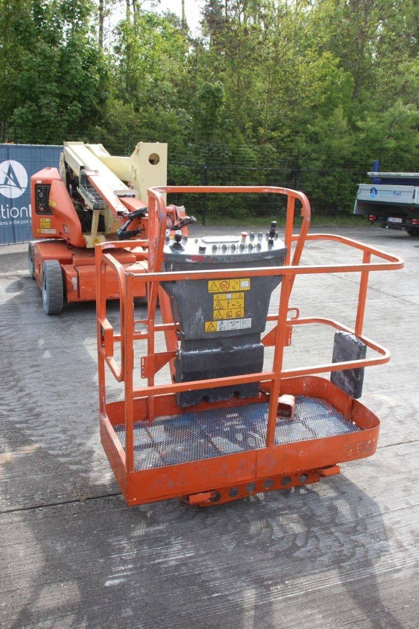 Teleskoparbeitsbühne типа JLG E400AJPN, Gebrauchtmaschine в Antwerpen (Фотография 7)