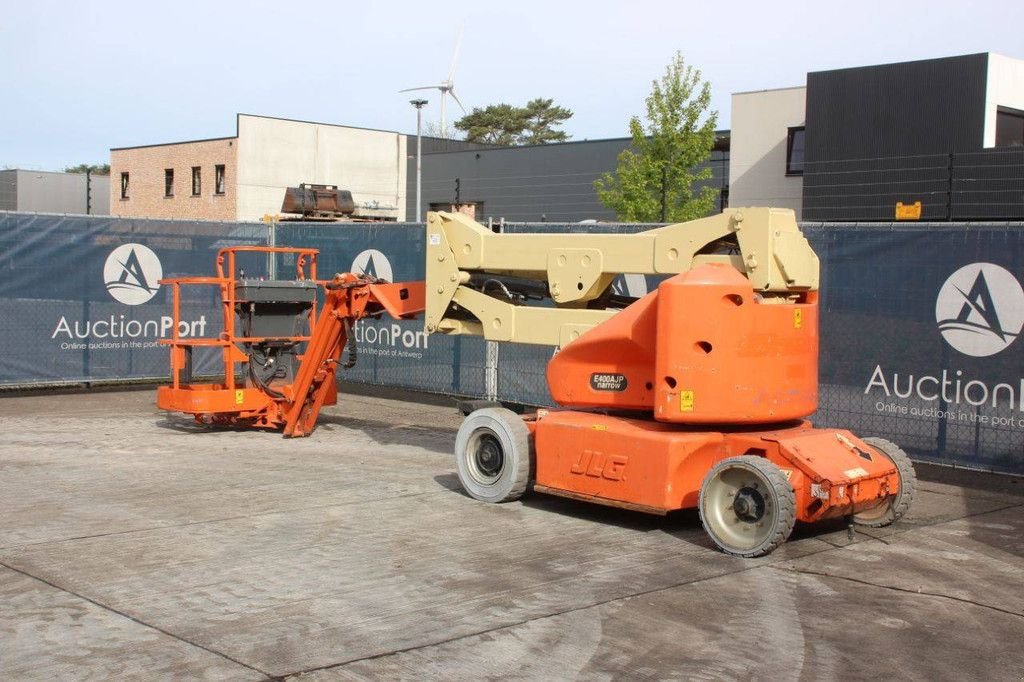 Teleskoparbeitsbühne типа JLG E400AJPN, Gebrauchtmaschine в Antwerpen (Фотография 3)