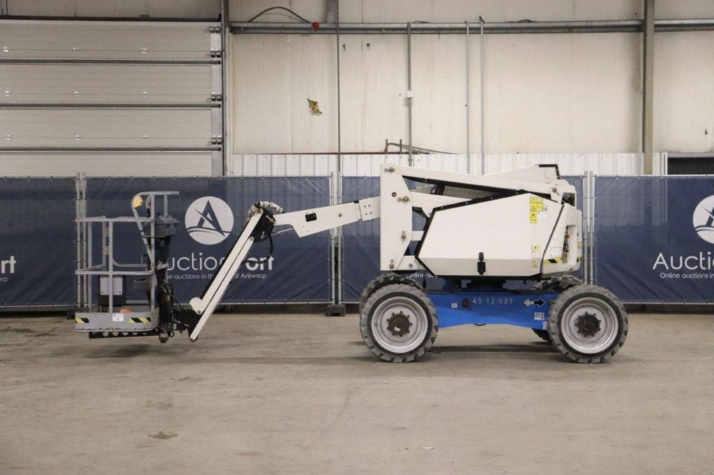 Teleskoparbeitsbühne типа JLG H340AJ 4 WD, Gebrauchtmaschine в Antwerpen (Фотография 2)