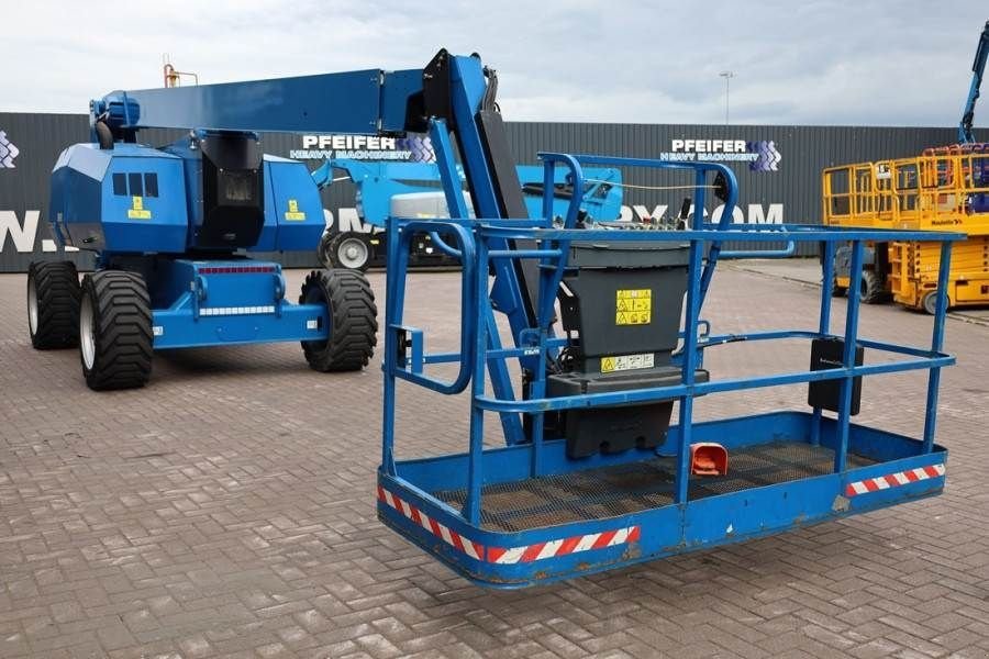 Teleskoparbeitsbühne типа JLG H800AJ Hybrid Hybrid, 4x4 Drive, 26.4m Working Hei, Gebrauchtmaschine в Groenlo (Фотография 8)