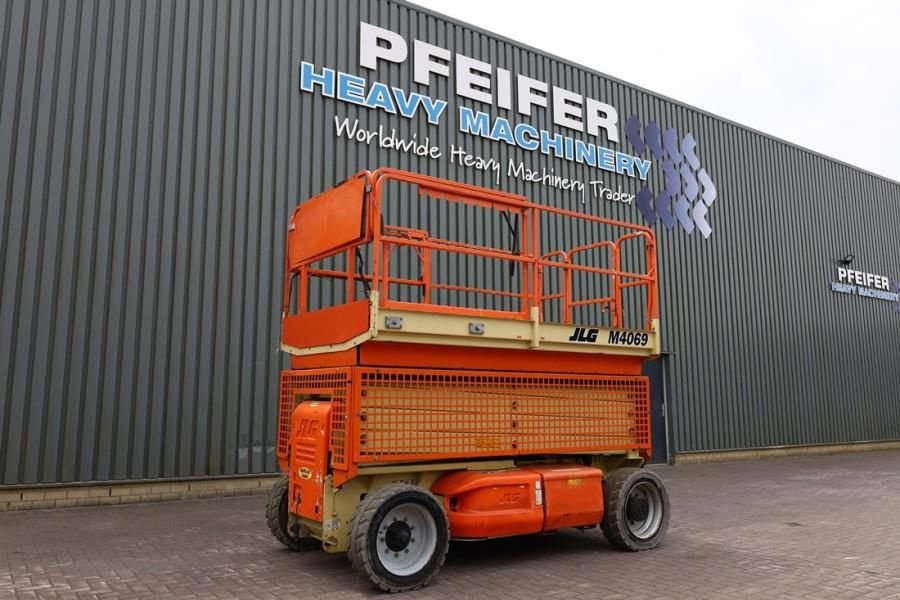 Teleskoparbeitsbühne tip JLG M4069 Hybrid, 14.2m Working Height, 360kg Capacity, Gebrauchtmaschine in Groenlo (Poză 1)