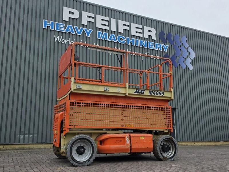 Teleskoparbeitsbühne des Typs JLG M4069 Hybrid, 14.2m Working Height, 360kg Capacity, Gebrauchtmaschine in Groenlo