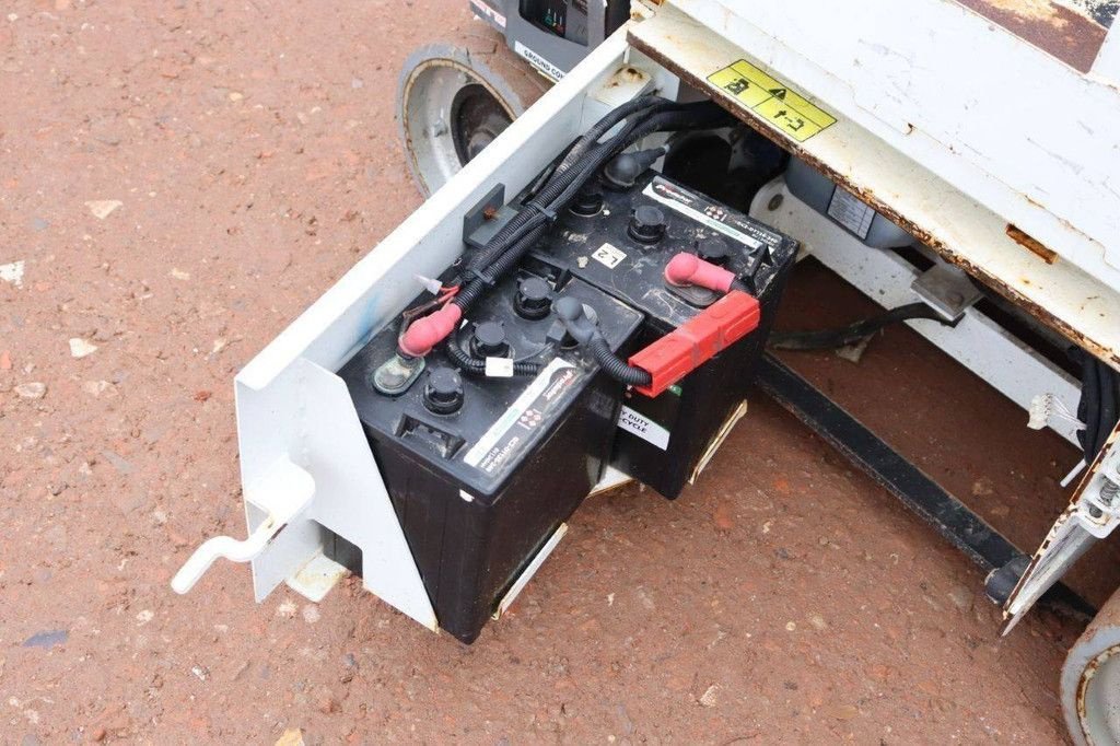 Teleskoparbeitsbühne типа JLG Scissor Lift, Gebrauchtmaschine в Antwerpen (Фотография 10)