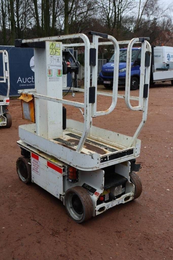 Teleskoparbeitsbühne типа JLG Scissor Lift, Gebrauchtmaschine в Antwerpen (Фотография 3)