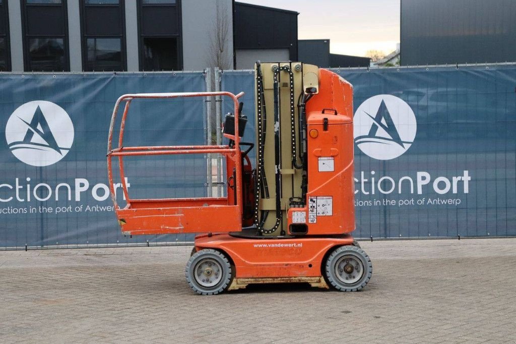 Teleskoparbeitsbühne des Typs JLG TOUCAN 800 A, Gebrauchtmaschine in Antwerpen (Bild 2)