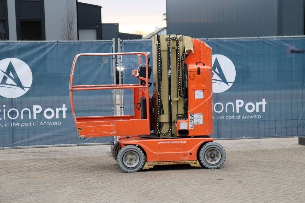 Teleskoparbeitsbühne des Typs JLG TOUCAN 800 A, Gebrauchtmaschine in Antwerpen (Bild 1)