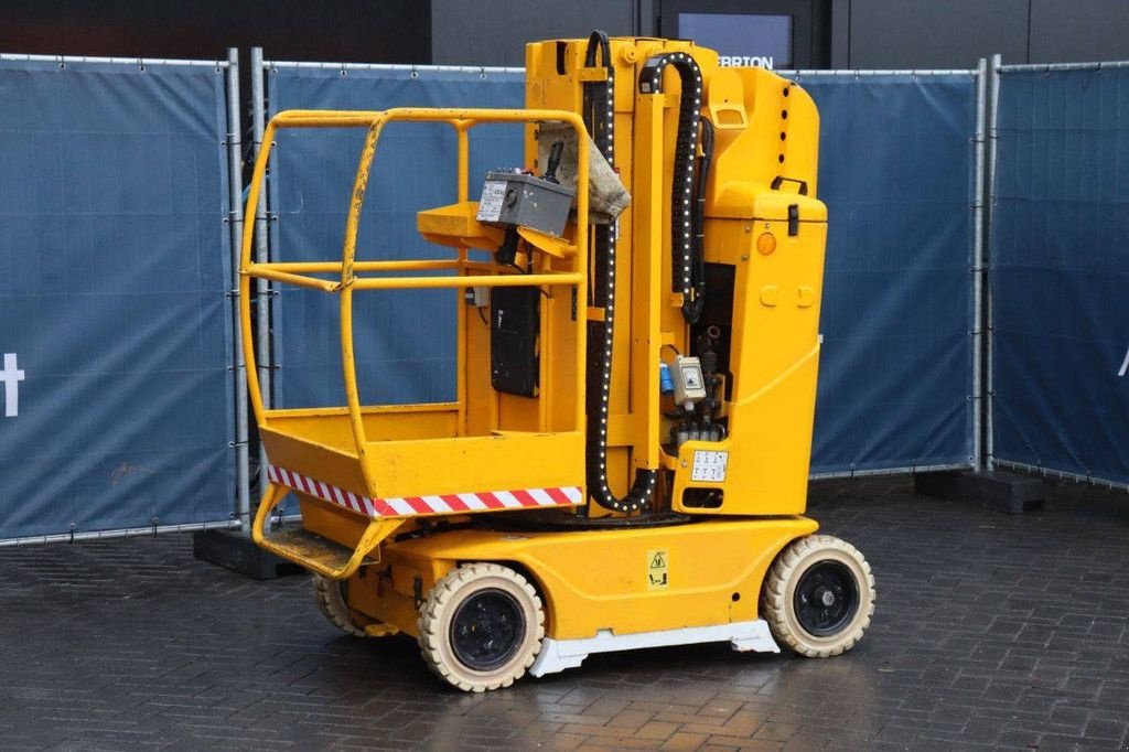 Teleskoparbeitsbühne от тип JLG Toucan 800 A, Gebrauchtmaschine в Antwerpen (Снимка 10)