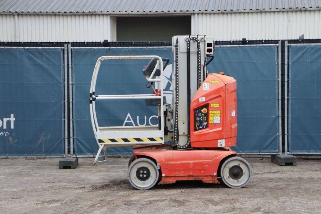 Teleskoparbeitsbühne от тип JLG TOUCAN 8E, Gebrauchtmaschine в Antwerpen (Снимка 2)