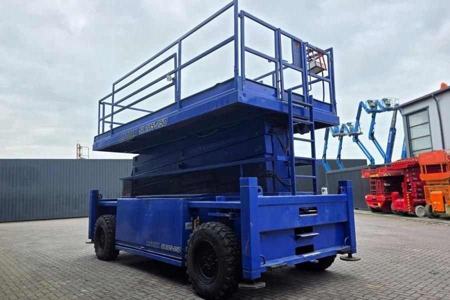 Teleskoparbeitsbühne typu Liftlux SL205-25D4WDSP NEW TYRES, Diesel, 4x4 Drive, Hydra, Gebrauchtmaschine v Groenlo (Obrázek 8)