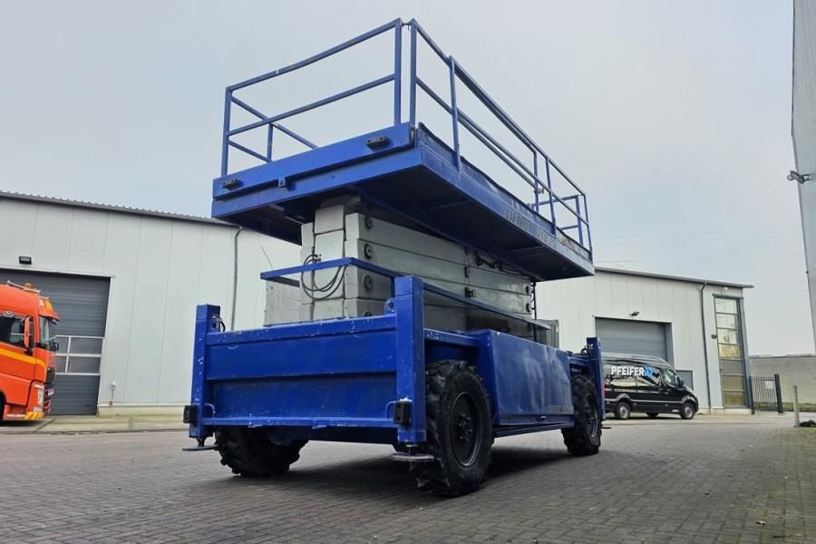Teleskoparbeitsbühne typu Liftlux SL210-25D4WDS/P Diesel, Hydraulic Deck Extension,, Gebrauchtmaschine v Groenlo (Obrázek 9)
