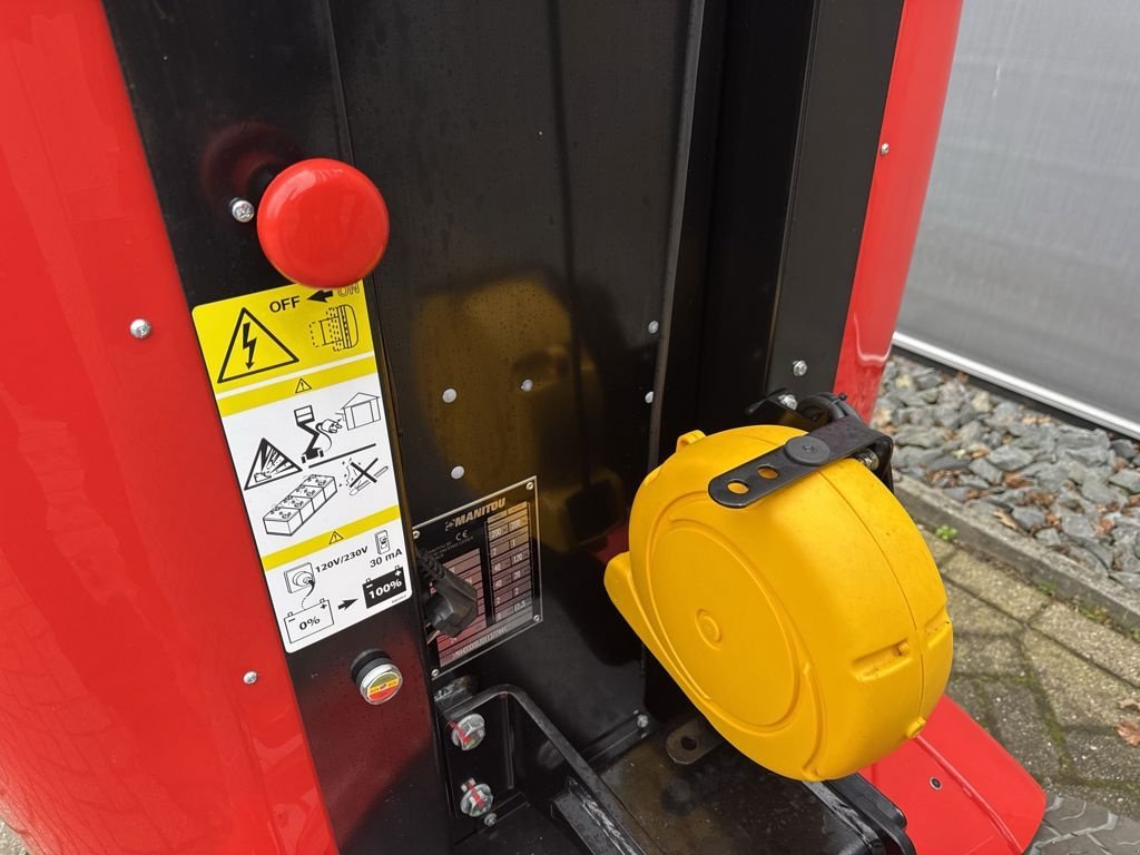 Teleskoparbeitsbühne του τύπου Manitou 100 VJR Evolution Mast Hoogwerker, Neumaschine σε Laren Gld (Φωτογραφία 6)