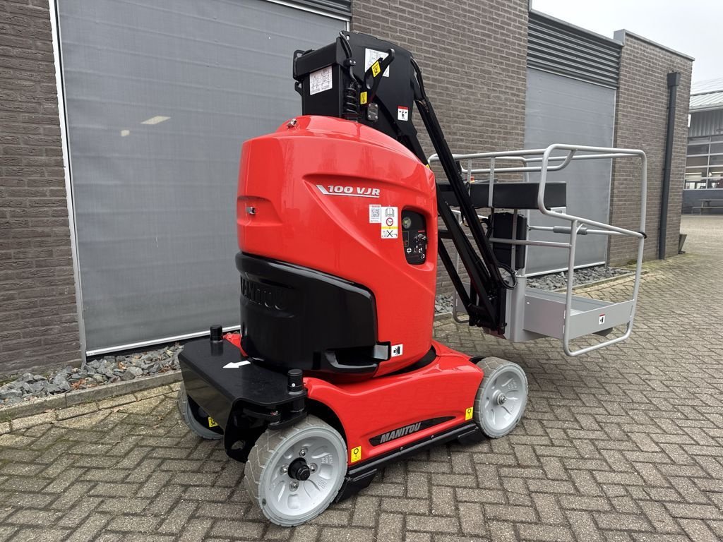 Teleskoparbeitsbühne του τύπου Manitou 100 VJR Evolution Mast Hoogwerker, Neumaschine σε Laren Gld (Φωτογραφία 2)