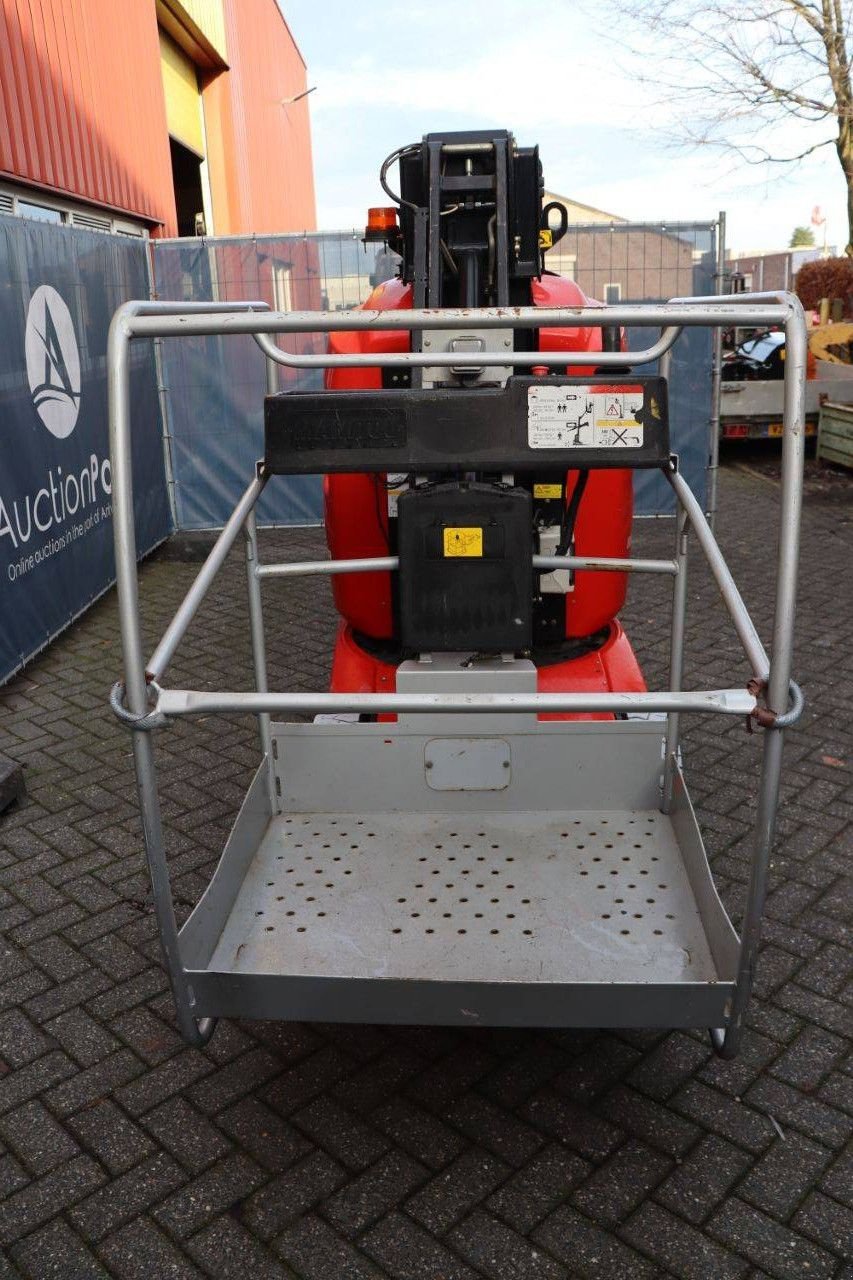 Teleskoparbeitsbühne от тип Manitou 100VJR Evolution, Gebrauchtmaschine в Antwerpen (Снимка 9)