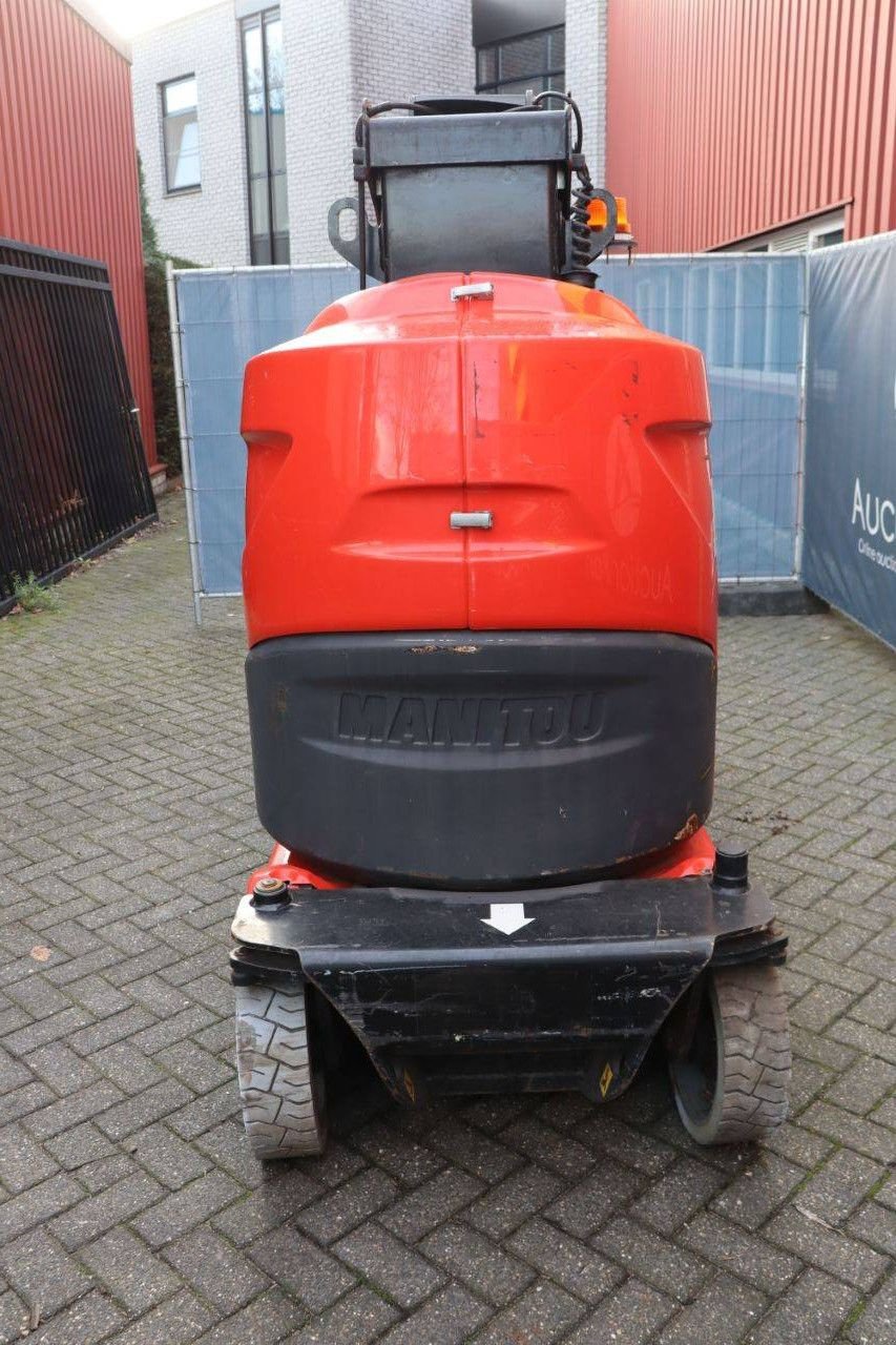 Teleskoparbeitsbühne от тип Manitou 100VJR Evolution, Gebrauchtmaschine в Antwerpen (Снимка 5)