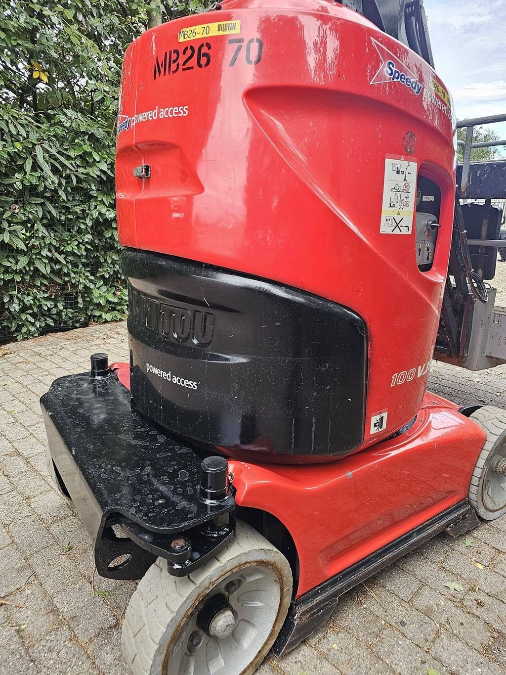 Teleskoparbeitsbühne του τύπου Manitou 100VJR, Gebrauchtmaschine σε Antwerpen (Φωτογραφία 4)