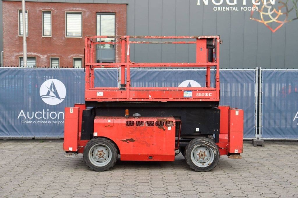 Teleskoparbeitsbühne van het type Manitou 120SC, Gebrauchtmaschine in Antwerpen (Foto 2)
