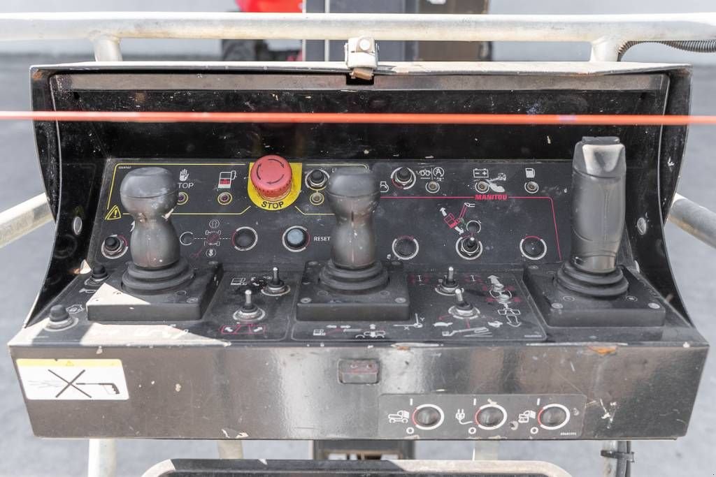 Teleskoparbeitsbühne типа Manitou 160 ATJ RC, Gebrauchtmaschine в Moerbeke (Фотография 11)